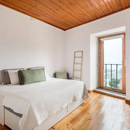 Appartamento Alfama Views In Historical