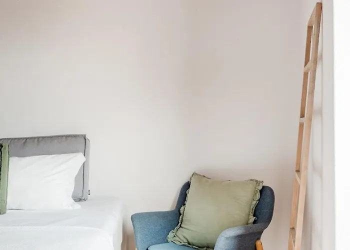 Alfama Views In Historical Lissabon